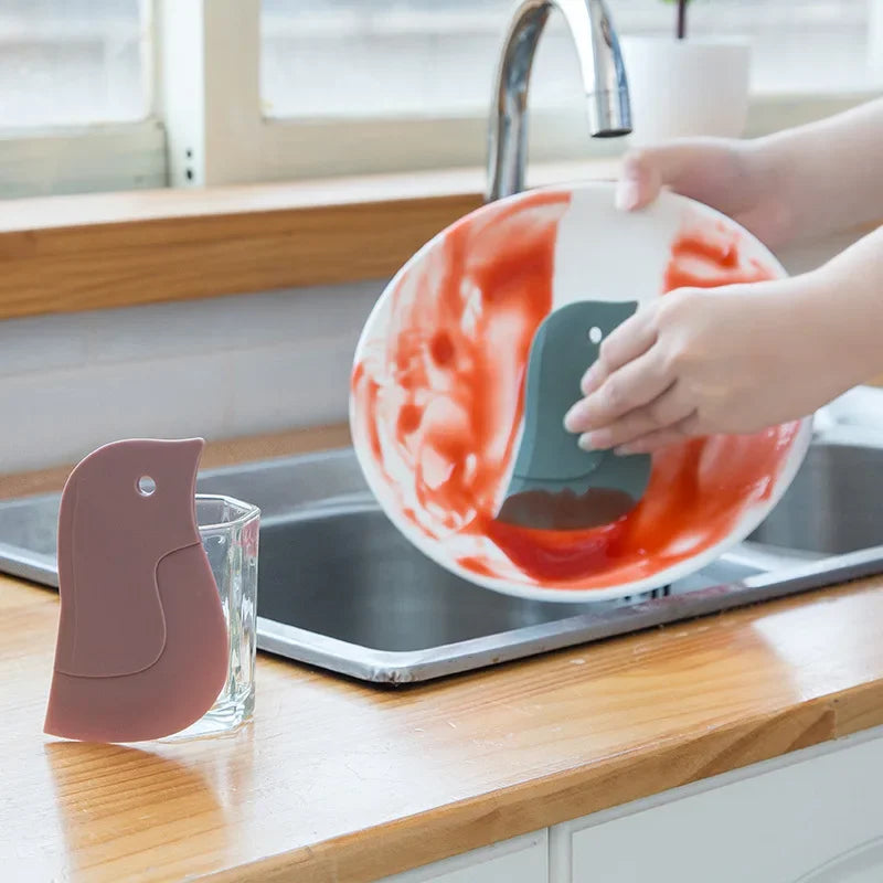 Multifunctional Penguin Oil Scraper – The Cutest Way to Clean