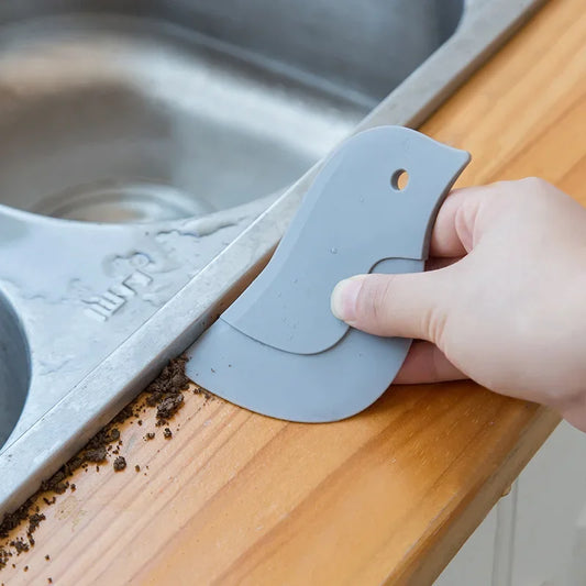 Multifunctional Penguin Oil Scraper – The Cutest Way to Clean